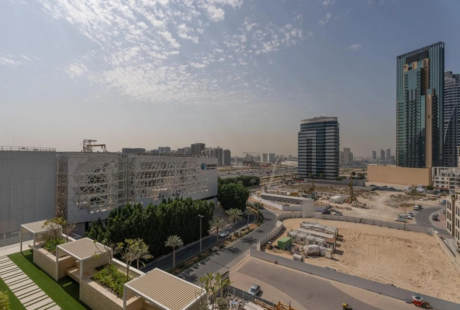 Apartment Luxe Escape - Stylish 1Br In Binghatti Venus-05 Dubai United Arab Emirates